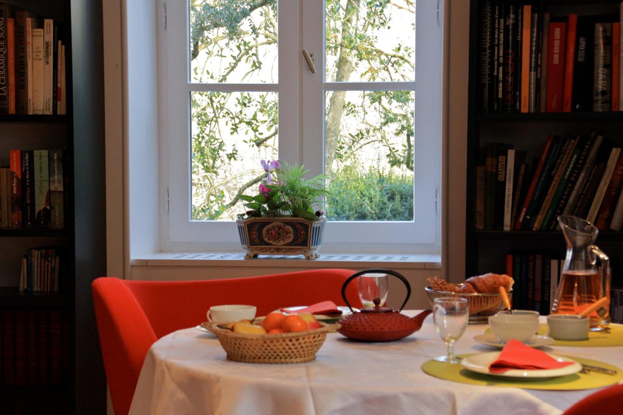 L'Atelier Du Relais Bed & Breakfast Laives Exterior foto
